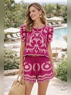 Solitaire Boho Embroidered Set Pink Top Small Shorts Medium Festival